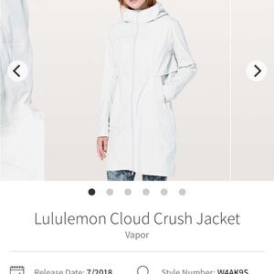 Cloud crush rain jacket